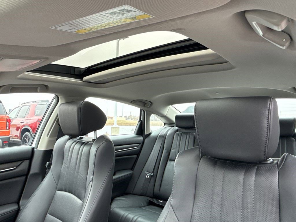 Certified 2020 Honda Accord EX-L image 19