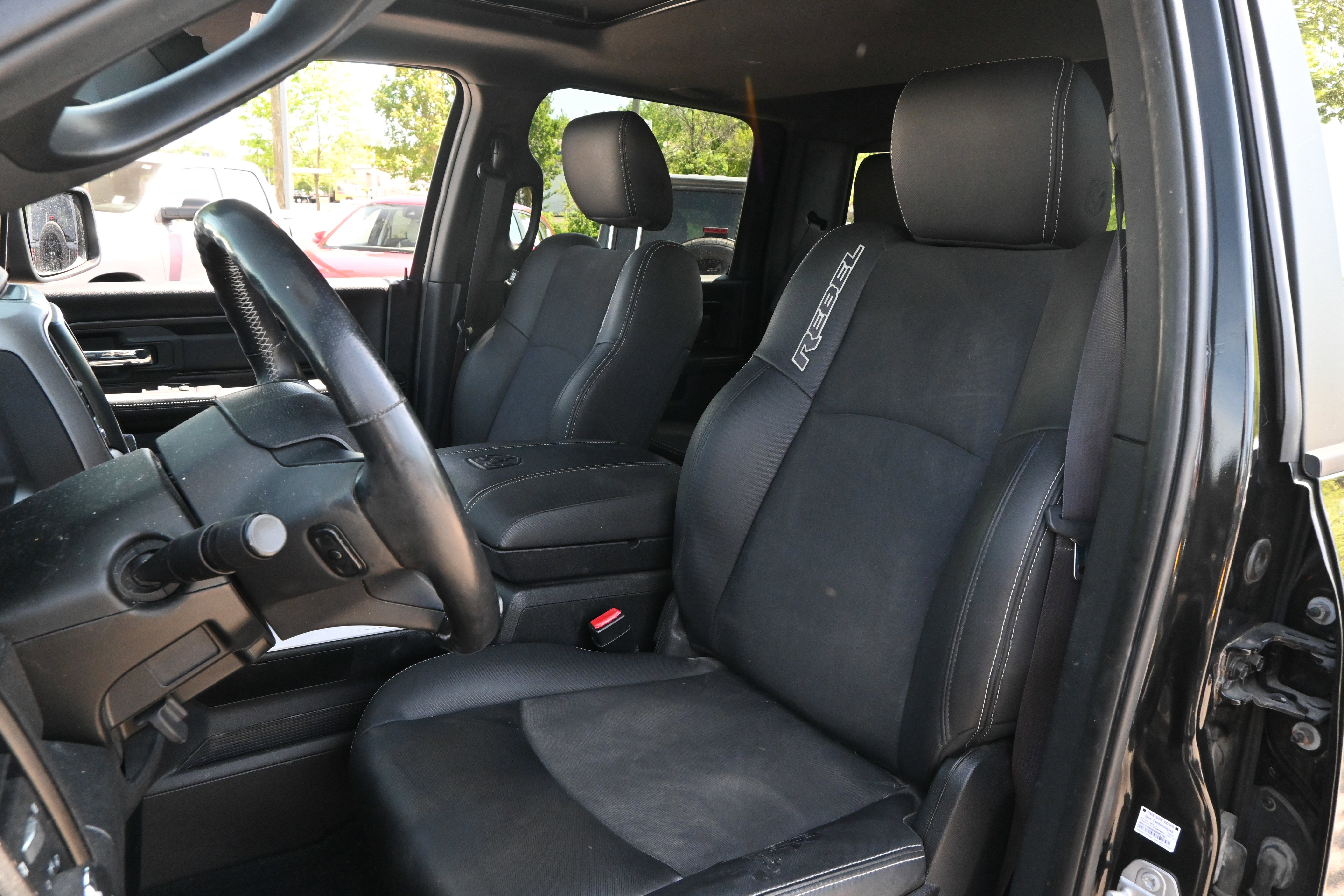 Used 2017 RAM 1500 Rebel w/ Luxury Group AWD/4WD image 12