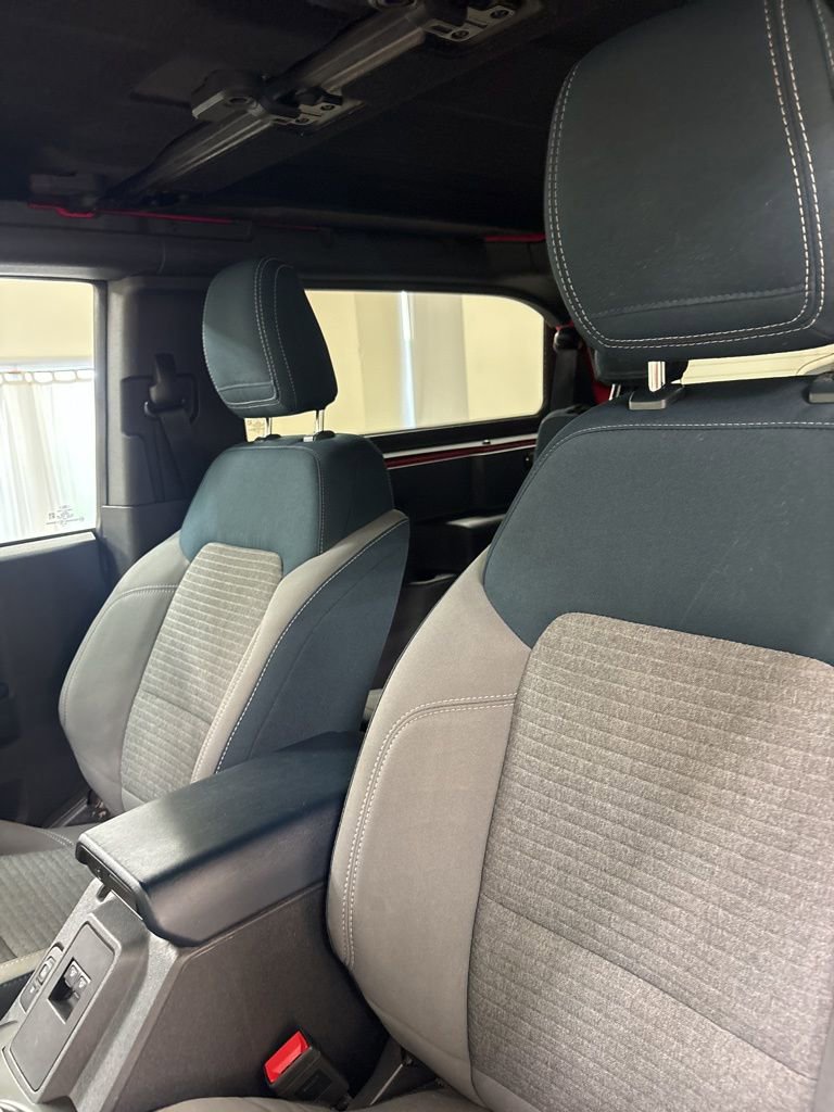 Used 2022 Ford Bronco Outer Banks image 17