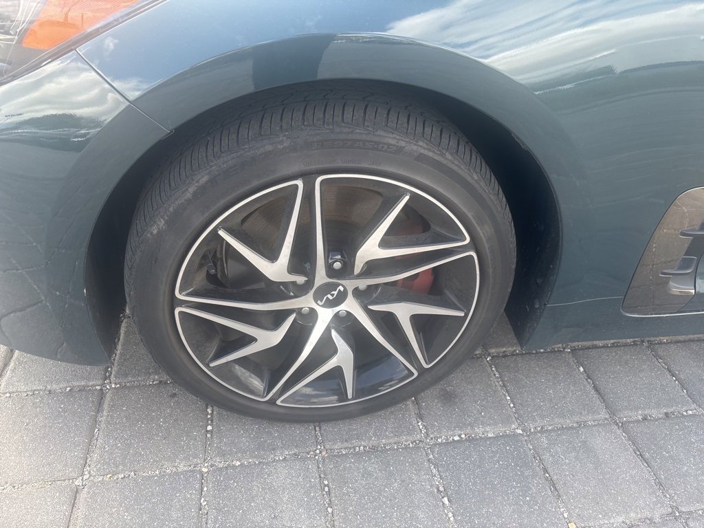 Used 2023 Kia Stinger GT-Line w/ Sun & Sound Package image 9