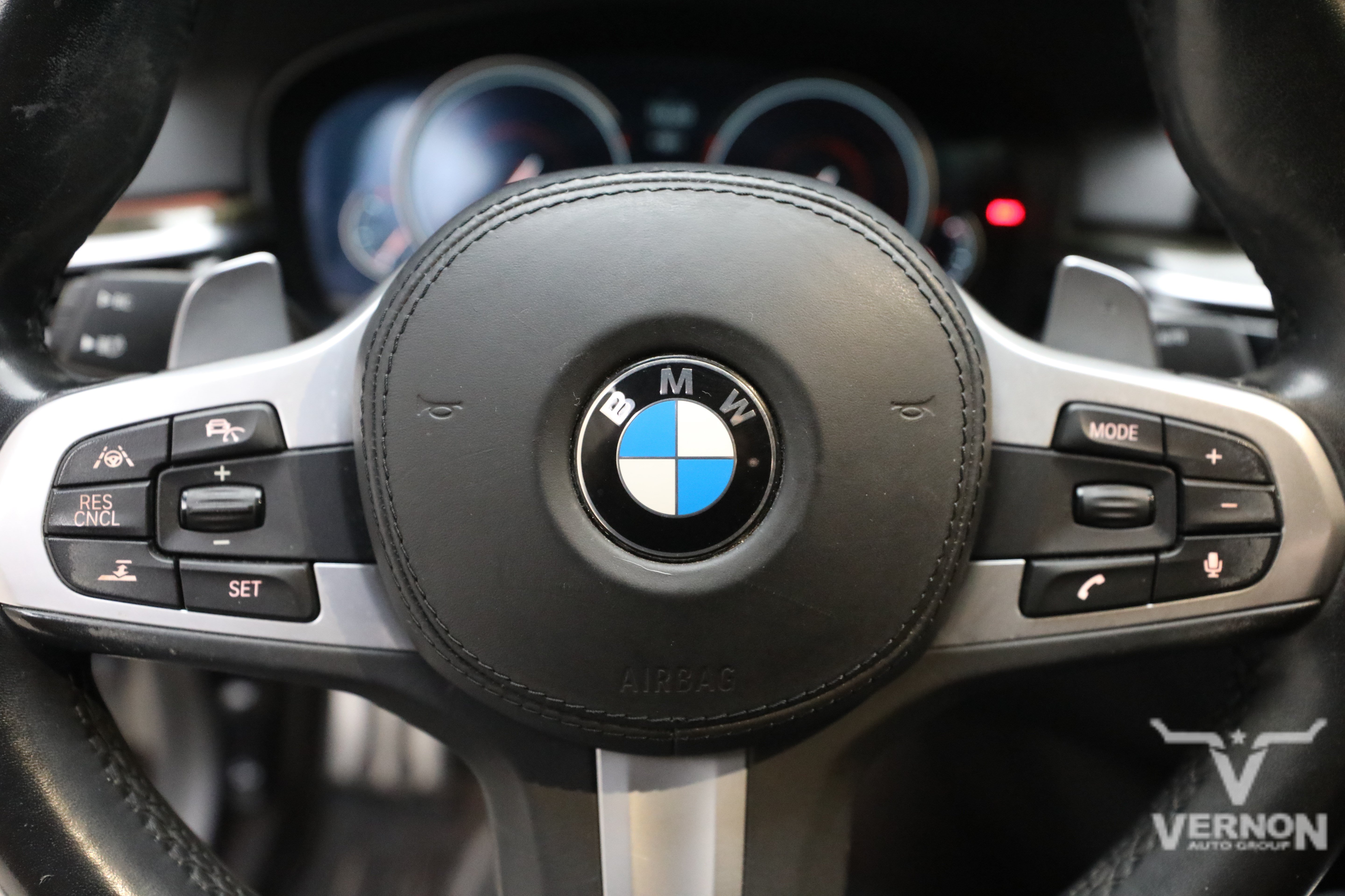 Used 2018 BMW 540i RWD image 22