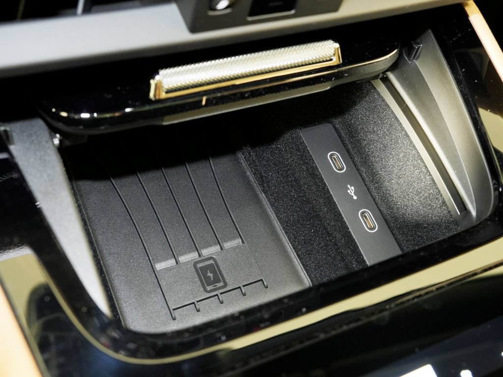 New 2026 Porsche Cayenne AWD/4WD image 31