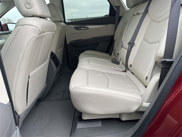 Certified 2022 Cadillac XT5 Premium Luxury image 29