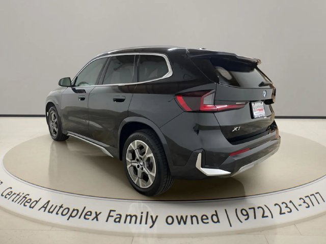 Used 2026 BMW X1 xDrive28i AWD/4WD image 3