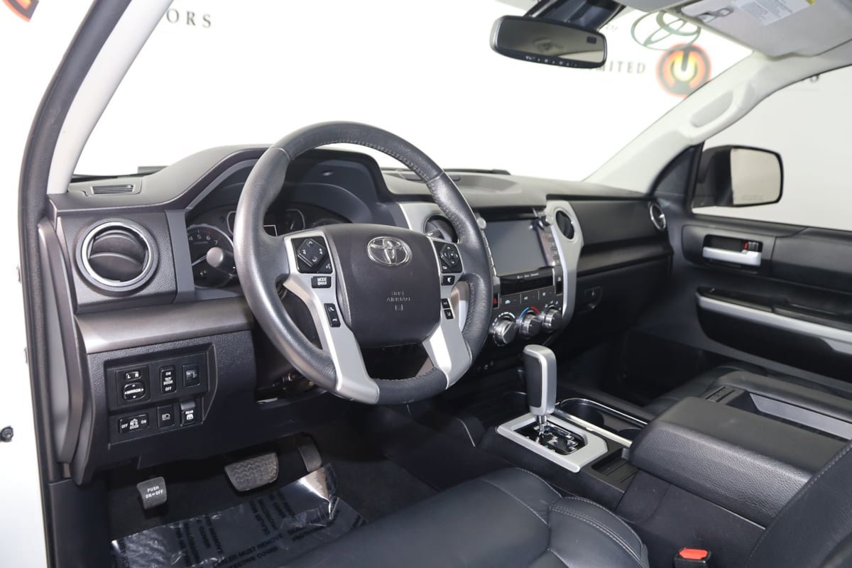 Used 2021 Toyota Tundra SR5 w/ SR5 Leather Package AWD/4WD image 23