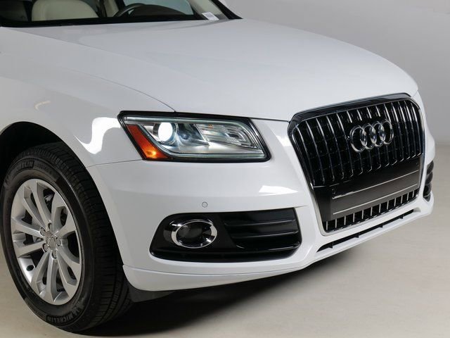 Used 2016 Audi Q5 2.0T Premium Plus w/ Technology Package AWD/4WD image 29
