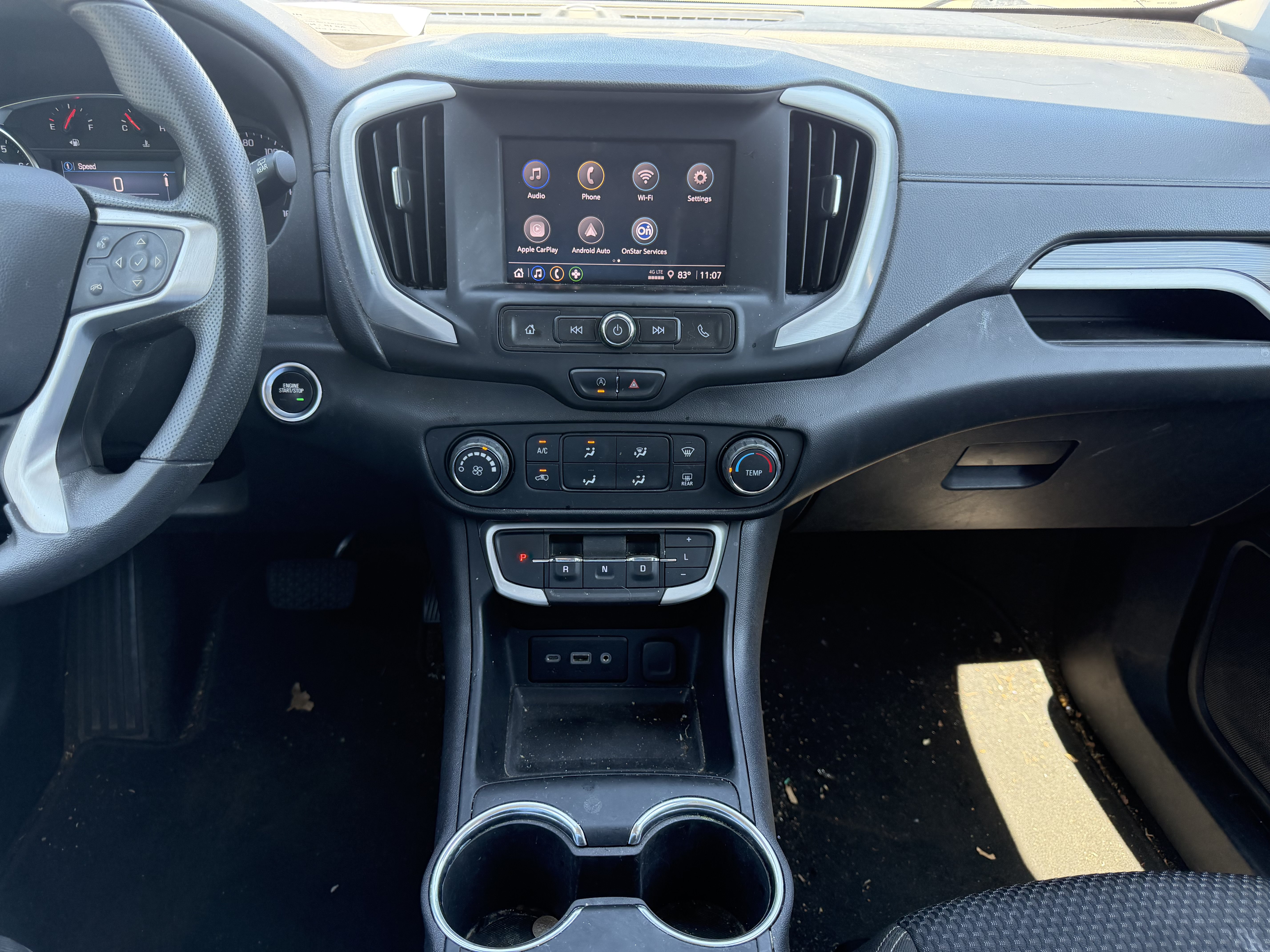 Used 2022 GMC Terrain SLE FWD image 18