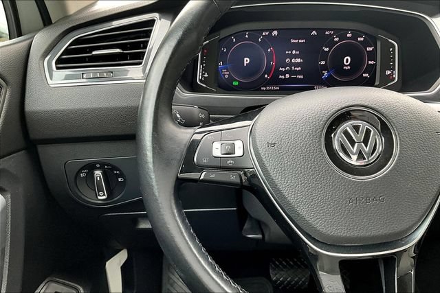 Used 2019 Volkswagen Tiguan SEL AWD/4WD image 11