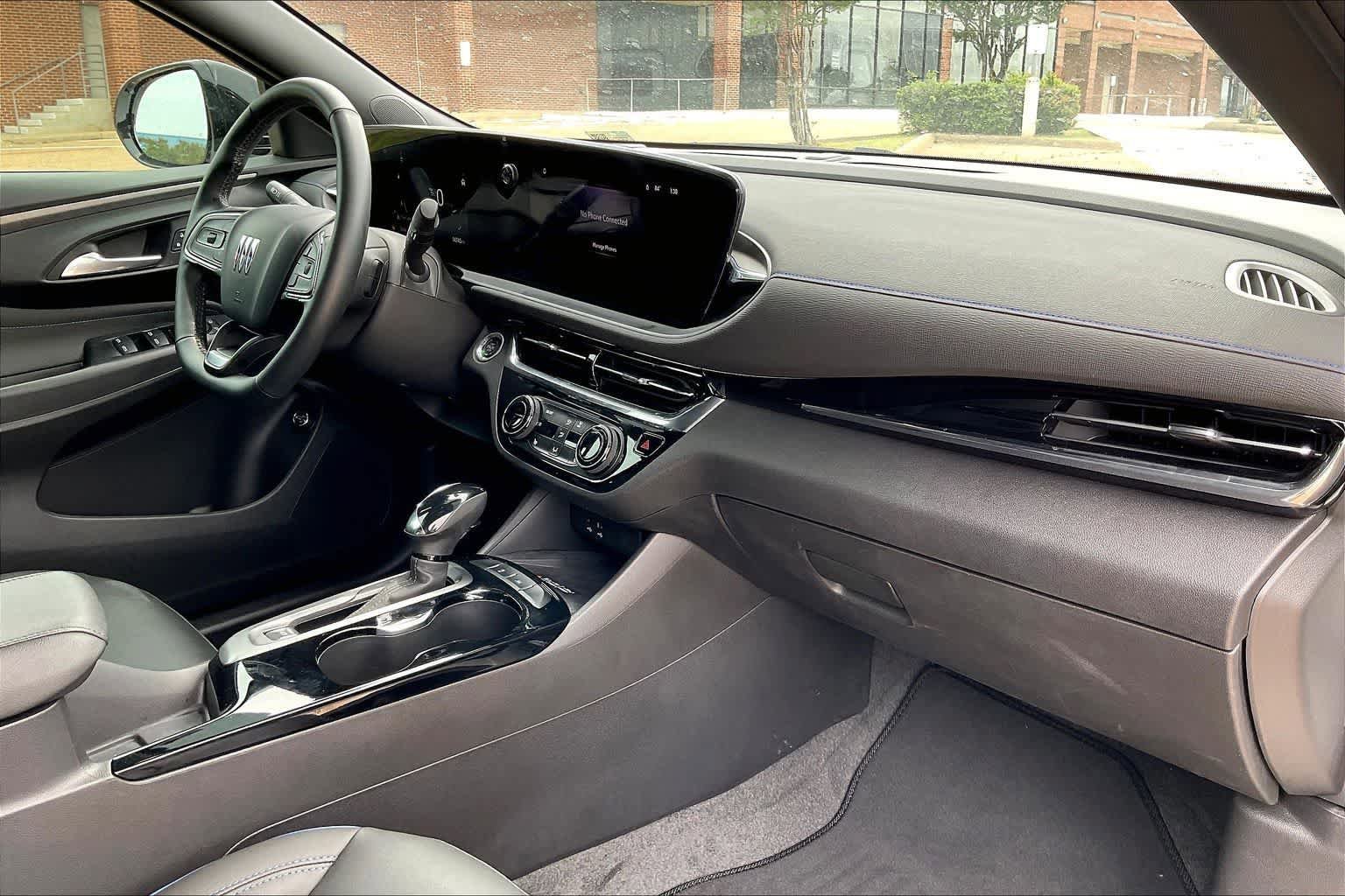 Used 2025 Buick Envista Sport Touring w/ Experience Buick Package FWD image 21