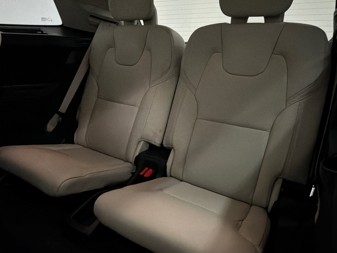 Used 2021 Volvo XC90 T6 Inscription w/ Protection Package Premier image 17