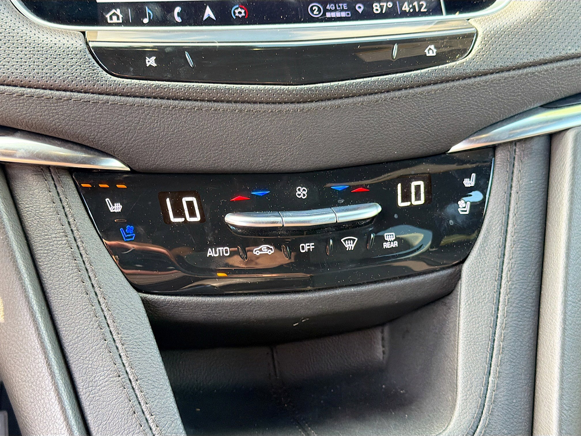 Used 2024 Cadillac XT5 Premium Luxury image 32