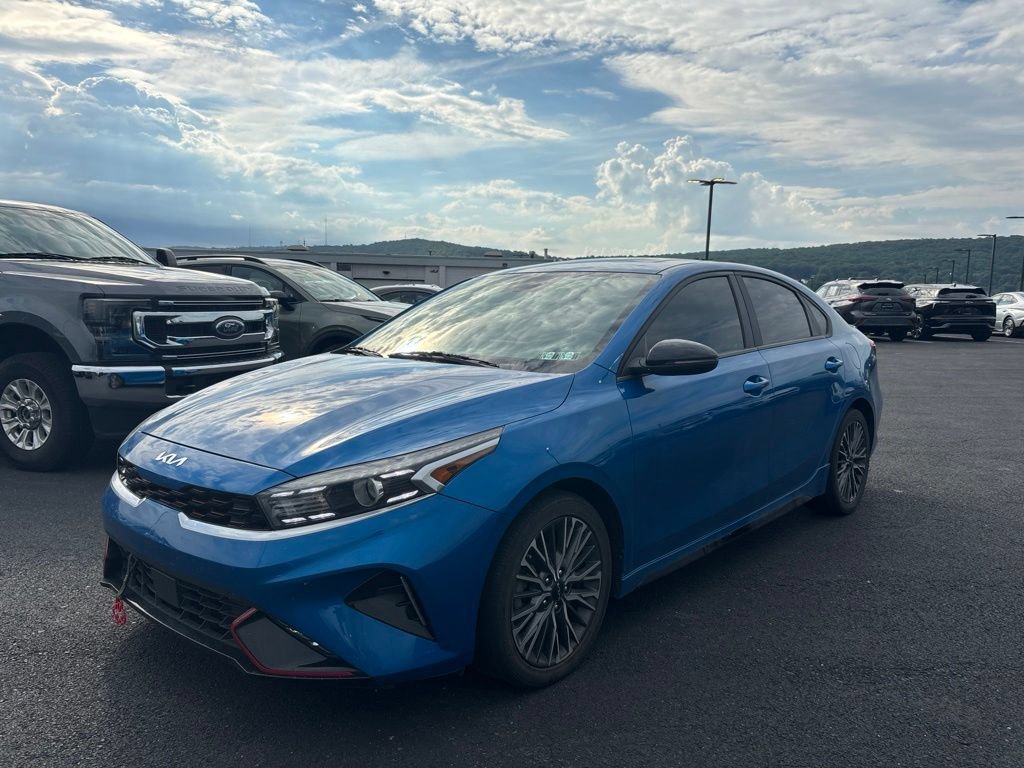 Used 2022 Kia Forte GT-Line w/ GT-Line Premium Package FWD image 7