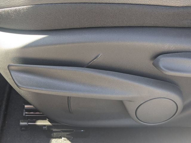 New 2026 Jeep Compass Latitude AWD/4WD image 15