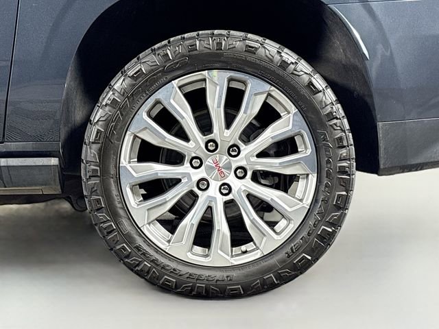 Used 2022 GMC Yukon XL Denali image 35