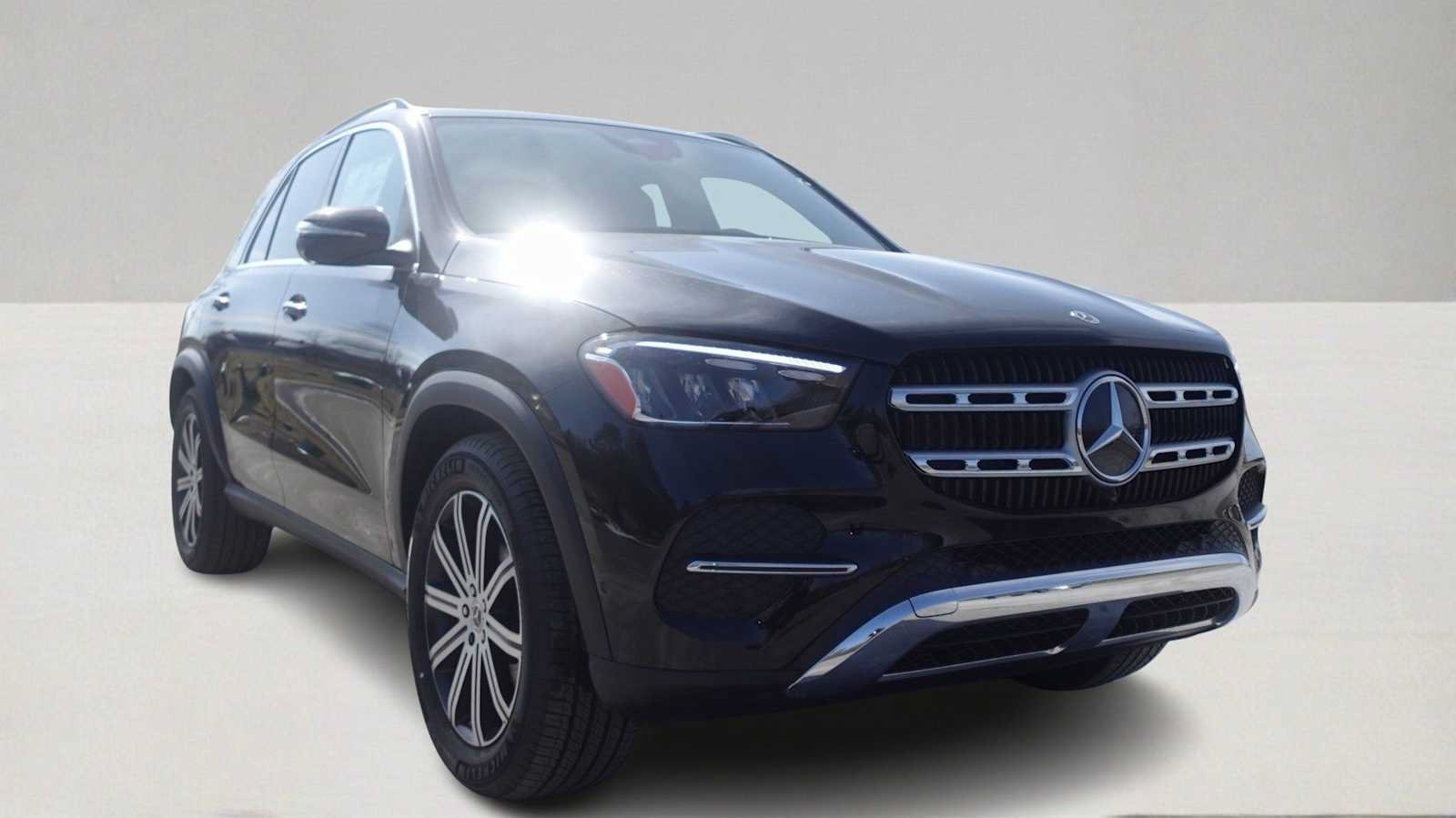 Used 2026 Mercedes-Benz GLE 350 4MATIC image 3
