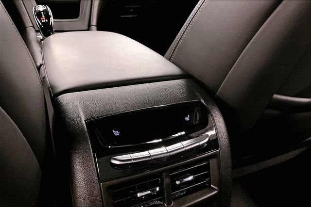 Used 2022 Cadillac XT5 Premium Luxury w/ Platinum Package AWD/4WD image 33