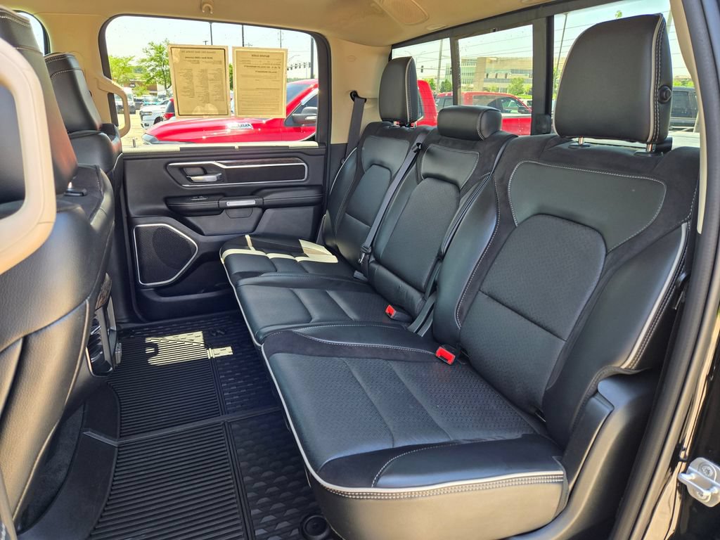 Used 2020 RAM 1500 Laramie AWD/4WD image 29