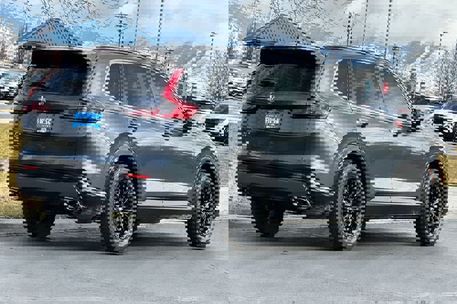 Used 2025 Honda CR-V Sport image 2