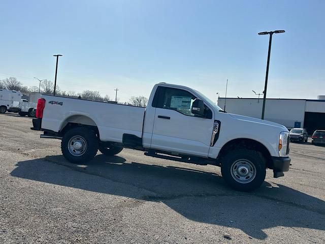 New 2025 Ford F250 XL w/ XL Off-Road Package image 13