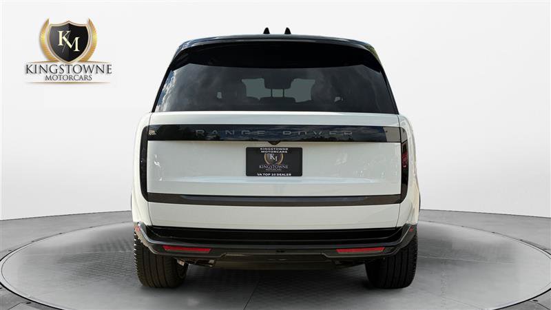 Used 2024 Land Rover Range Rover SE AWD/4WD image 4