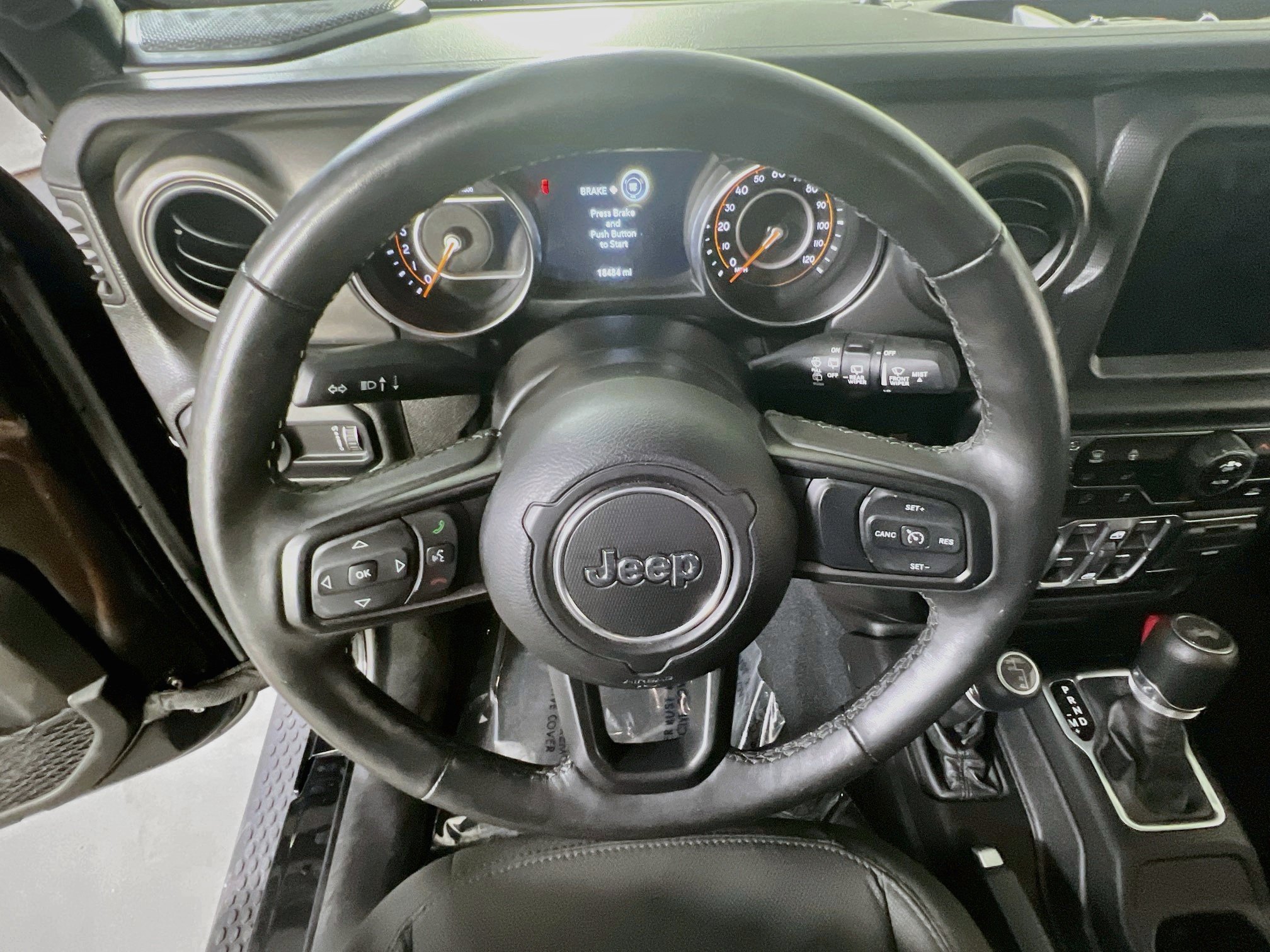 Used 2023 Jeep Wrangler Unlimited Sport AWD/4WD image 11