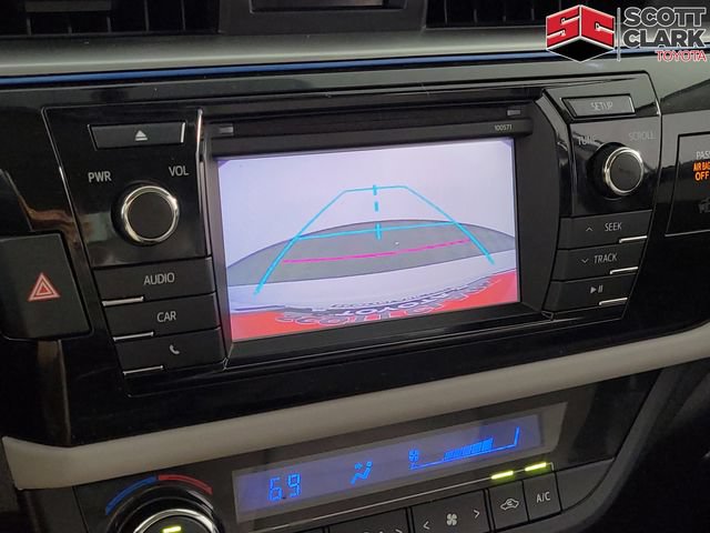 Used 2016 Toyota Corolla LE FWD image 17