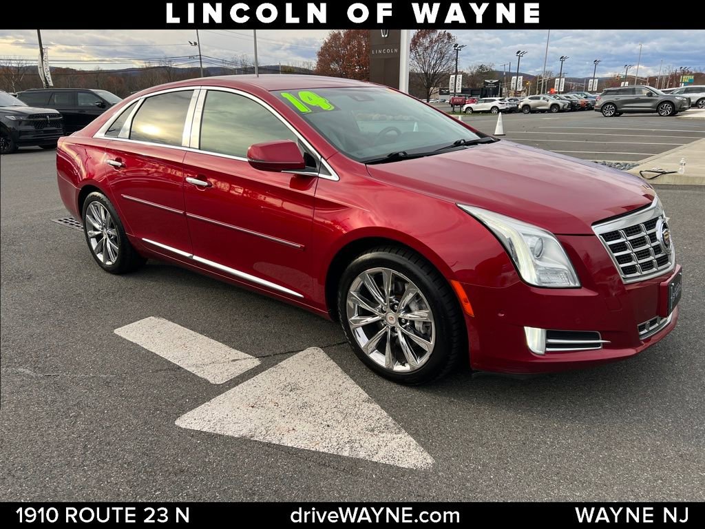 Used 2014 Cadillac XTS Luxury w/ Driver Awareness Package image 7