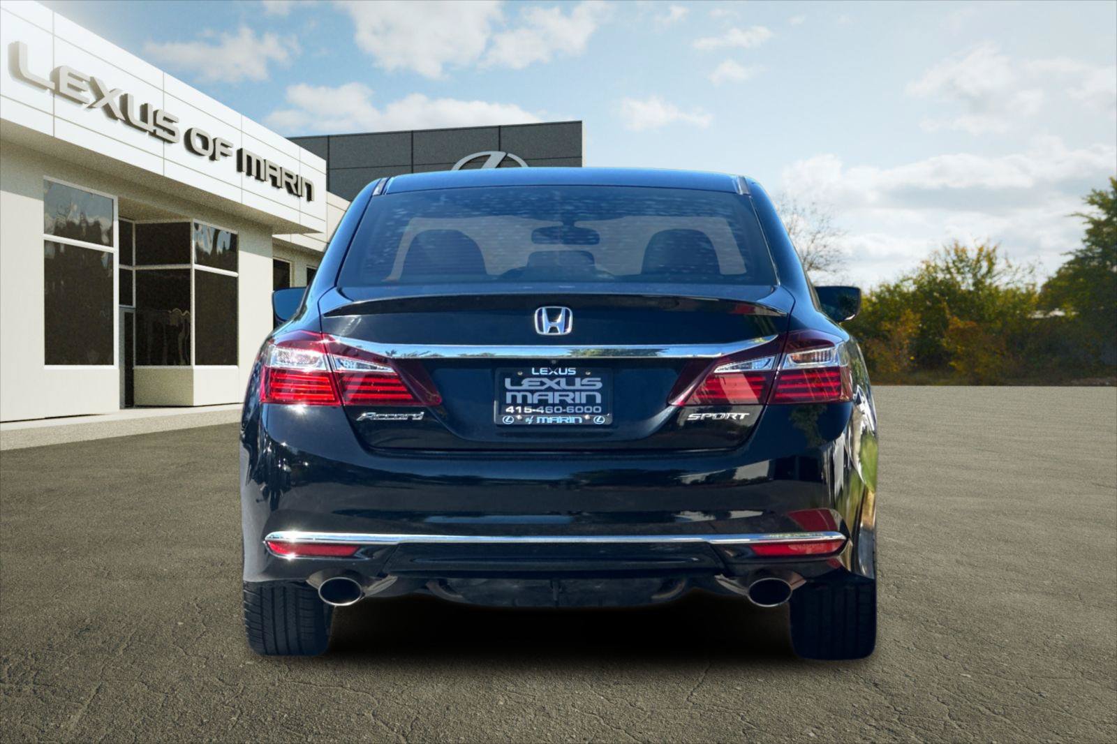 Used 2017 Honda Accord Sport image 9