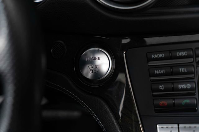 Used 2013 Mercedes-Benz SL 63 AMG image 23