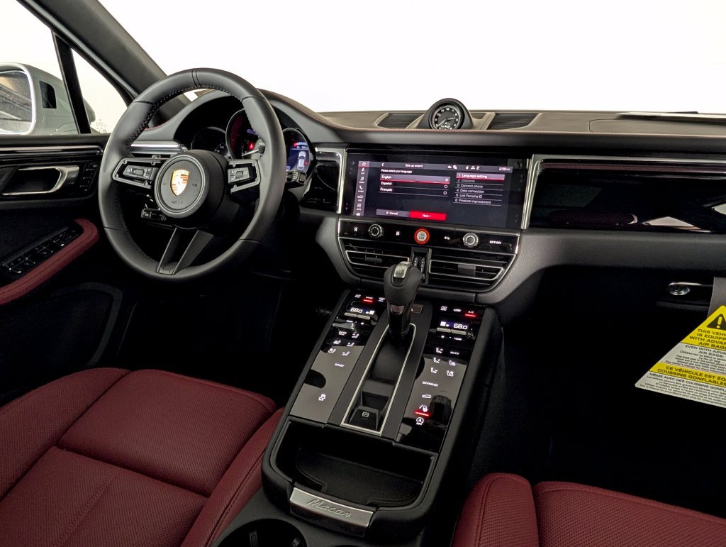 New 2026 Porsche Macan AWD/4WD image 22