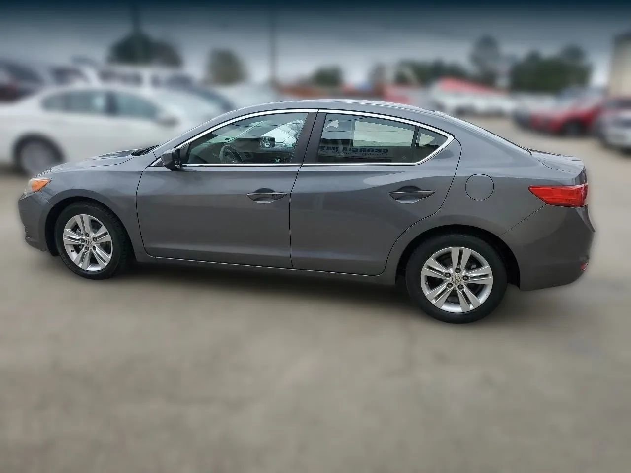 Used 2013 Acura ILX 2.0L Sedan 4D image 4