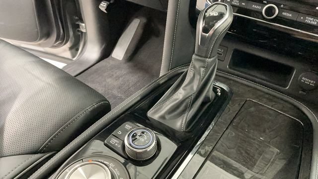 Used 2020 INFINITI QX80 Luxe w/ Sensory Package AWD/4WD image 14