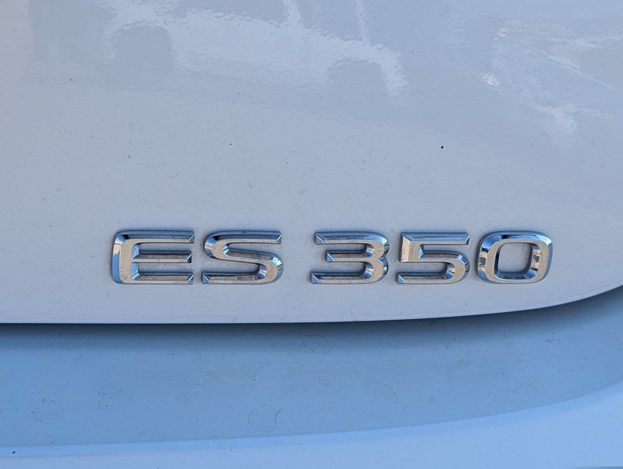 Used 2025 Lexus ES 350 w/ Premium Package FWD image 8