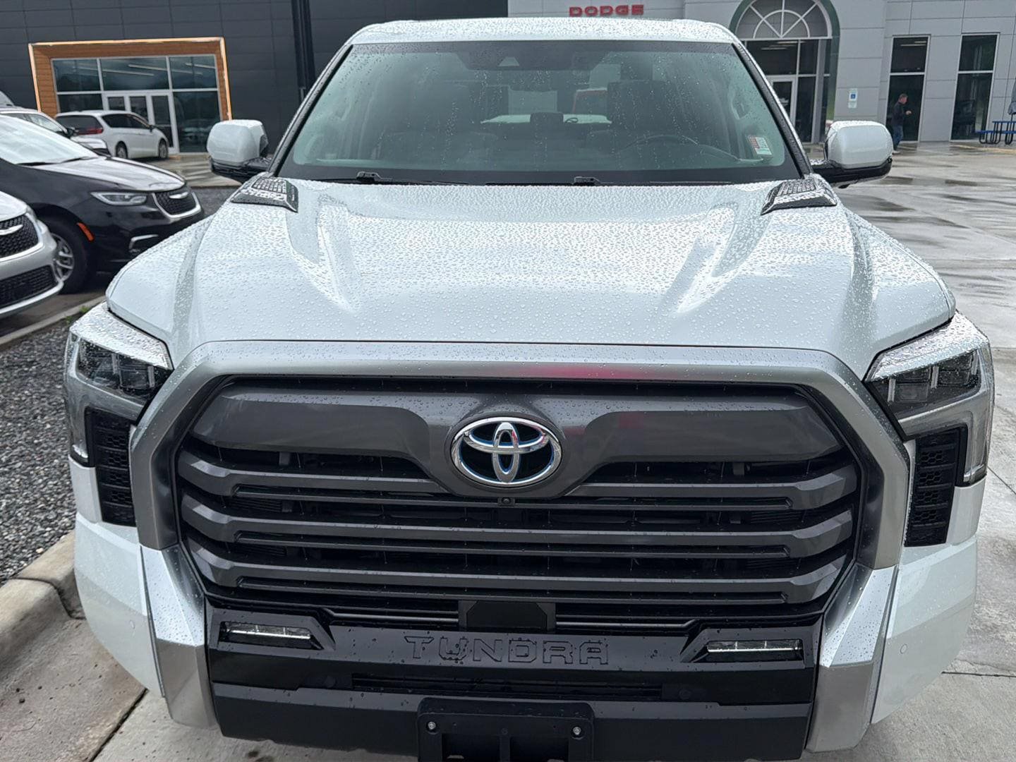 Used 2023 Toyota Tundra Limited AWD/4WD image 8