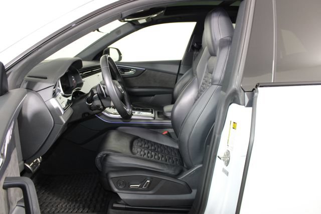 Used 2022 Audi RS Q8 AWD/4WD image 5