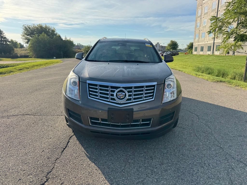 Used 2015 Cadillac SRX Luxury w/ Trailering Package AWD/4WD image 12