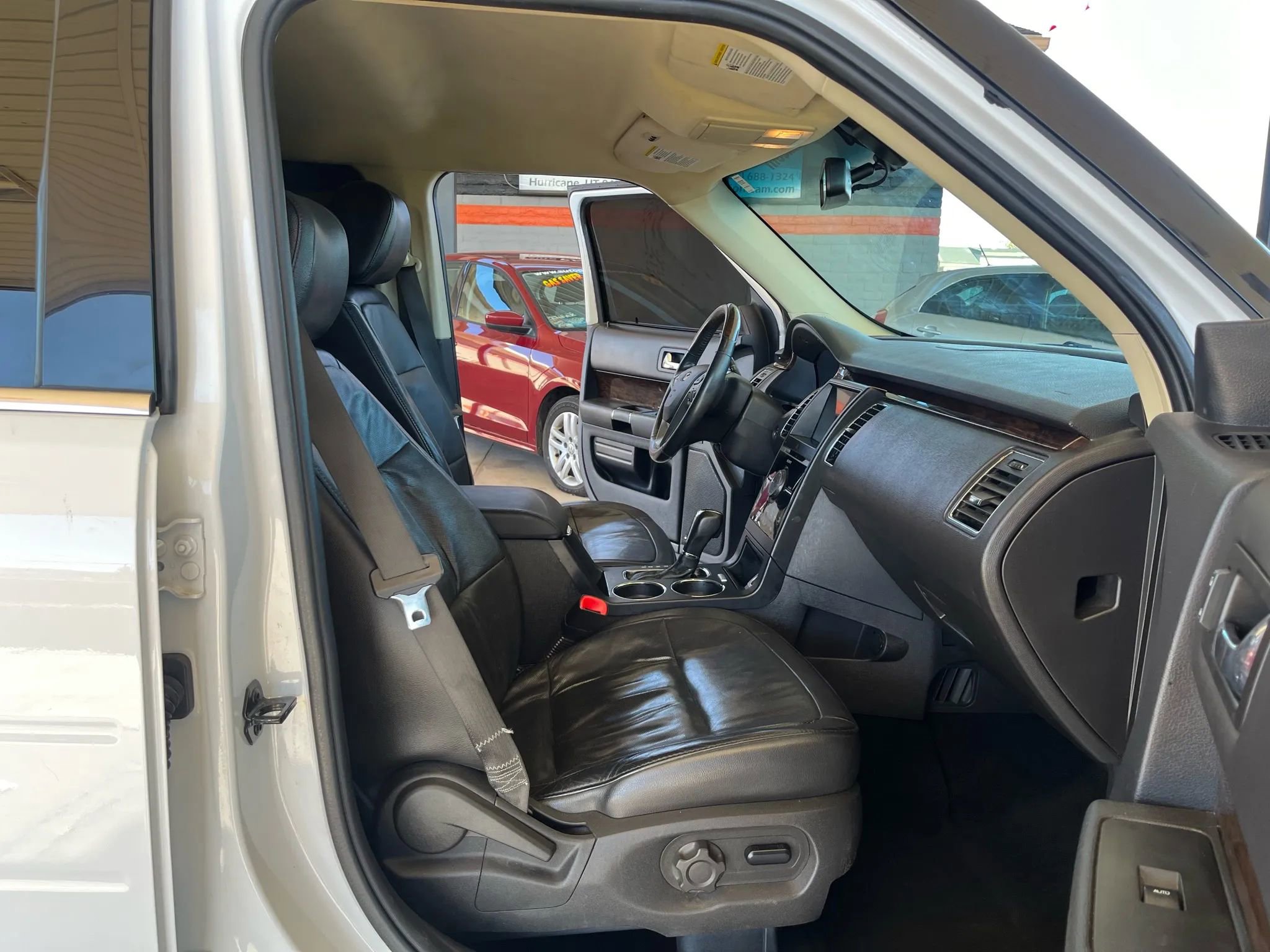 Used 2019 Ford Flex Limited image 14