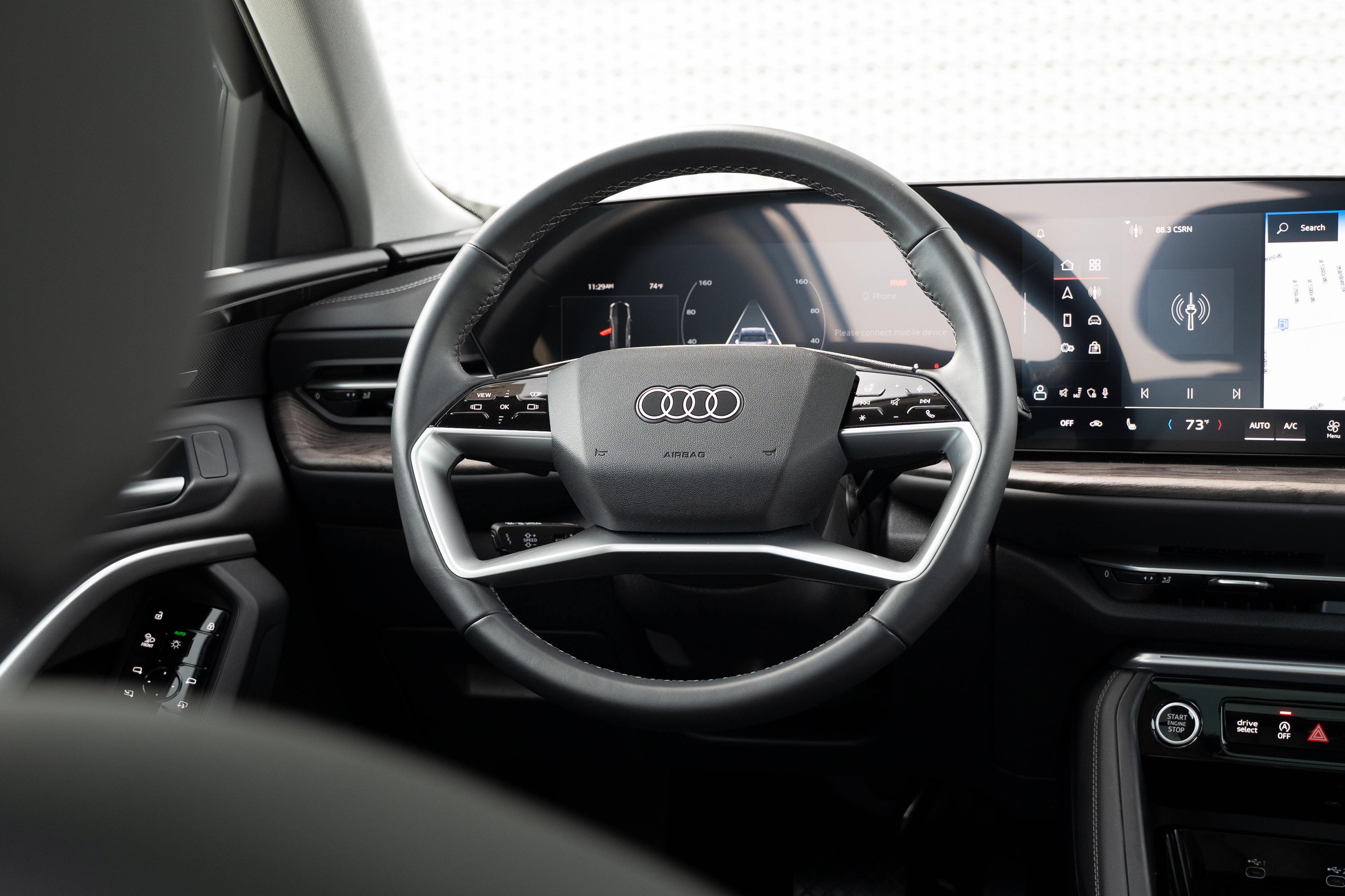 Certified 2025 Audi Q5 Premium Plus w/ Premium Plus AWD/4WD image 9