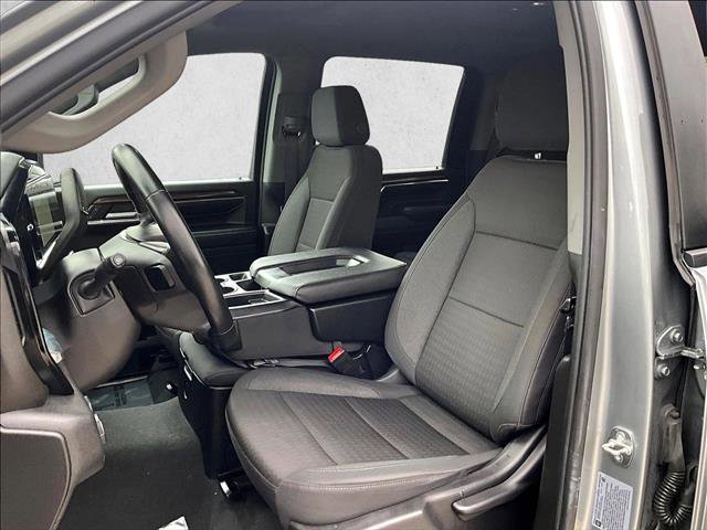 Used 2024 Chevrolet Silverado 3500 LT AWD/4WD image 25