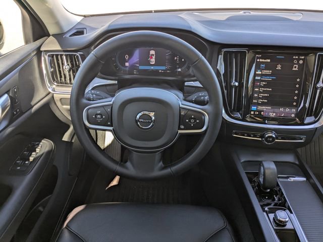 Certified 2025 Volvo S60 B5 Core image 19