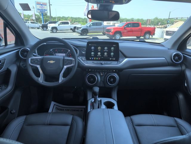 Used 2024 Chevrolet Blazer LT w/ Midnight/Sport Edition FWD image 14