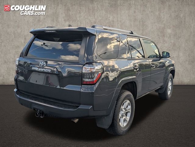 Used 2024 Toyota 4Runner SR5 Premium w/ Moonroof Package AWD/4WD image 7