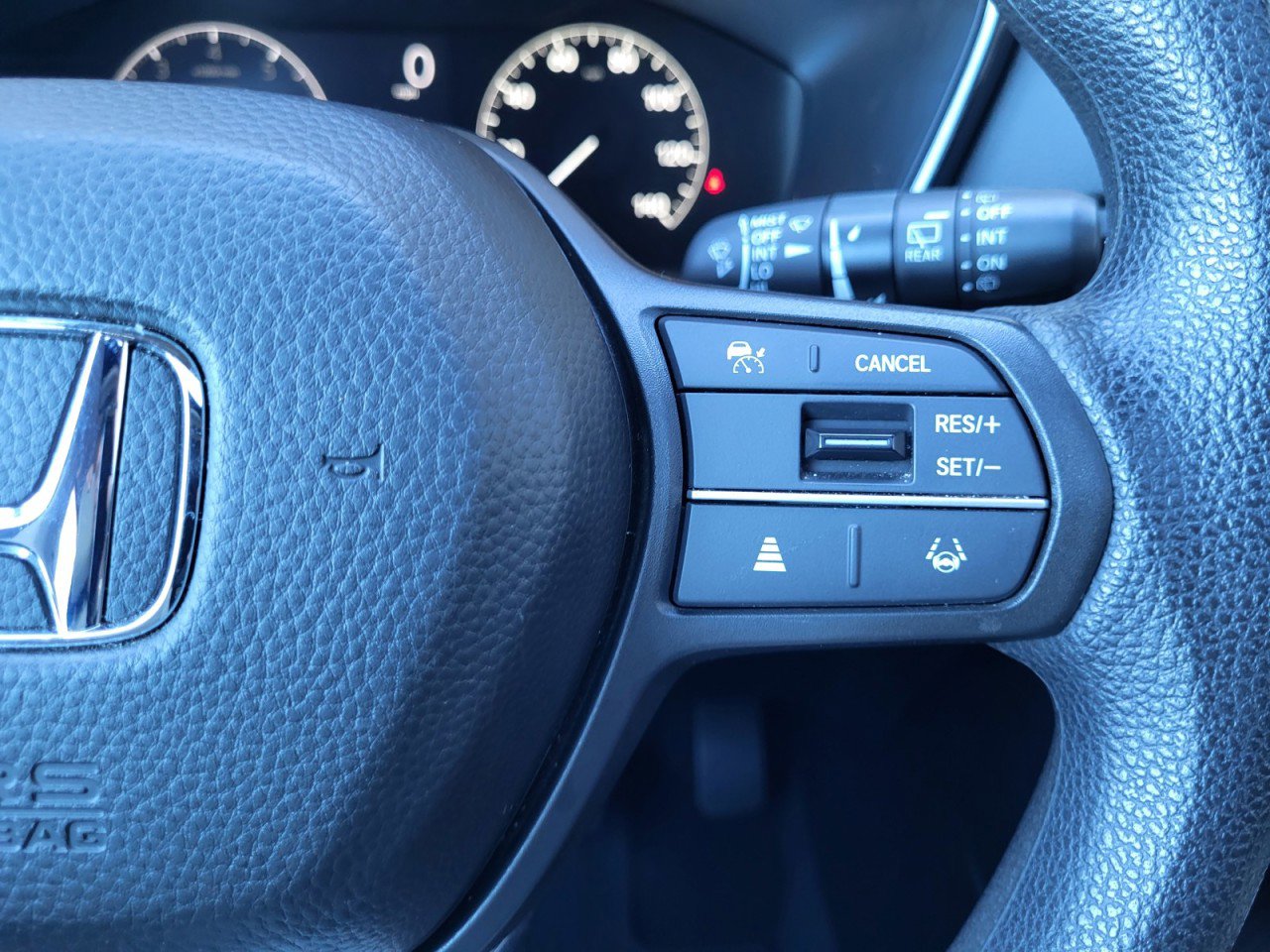Used 2024 Honda CR-V EX image 25