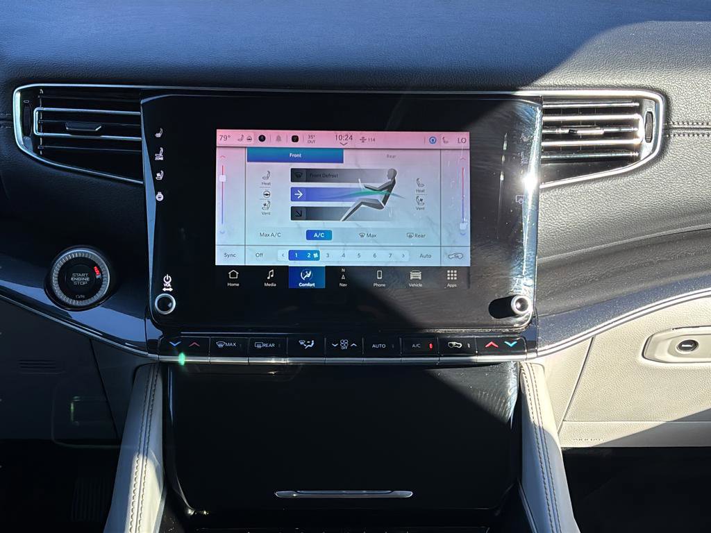 Used 2023 Jeep Wagoneer 4WD w/ Premium Group I image 24