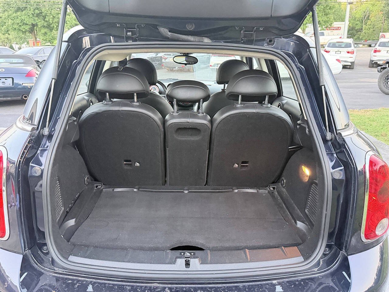 Used 2014 MINI Cooper Countryman FWD image 9
