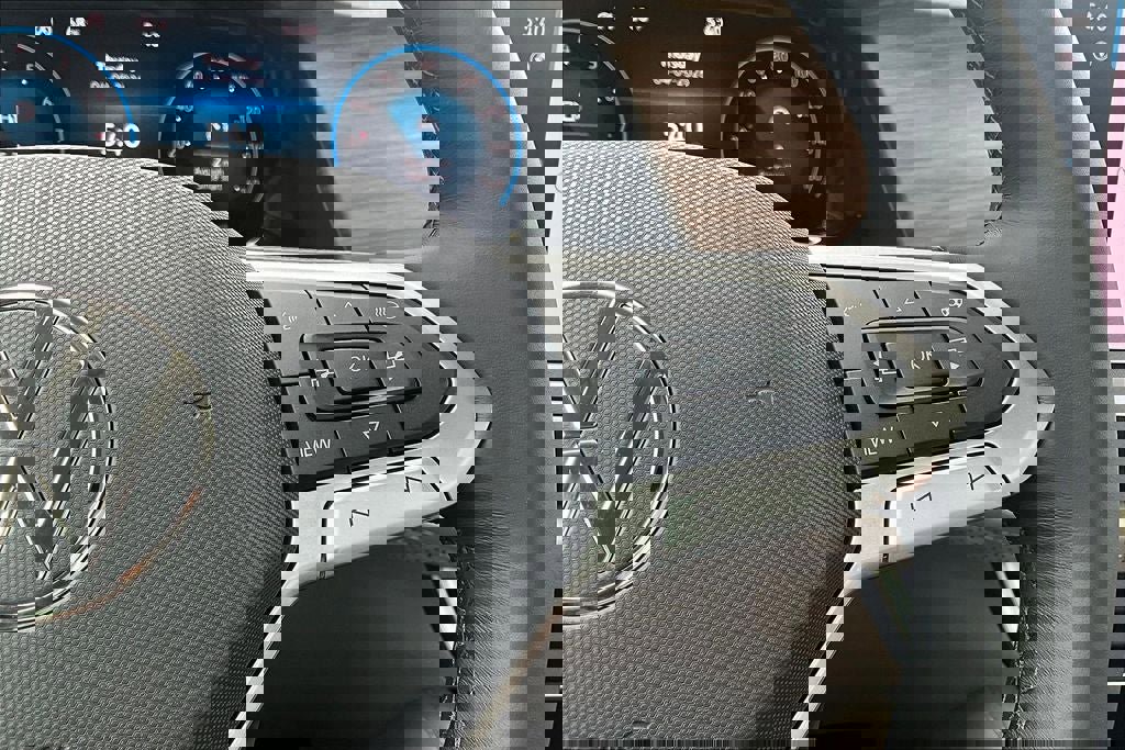 New 2026 Volkswagen Atlas SEL Premium R-Line image 23