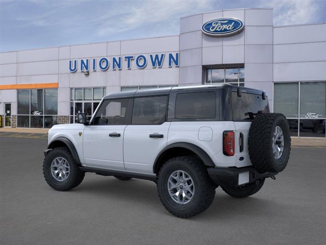 New 2025 Ford Bronco Badlands image 4