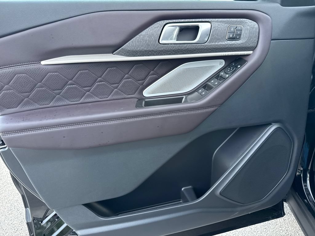 New 2027 Ford Explorer Platinum AWD/4WD image 21