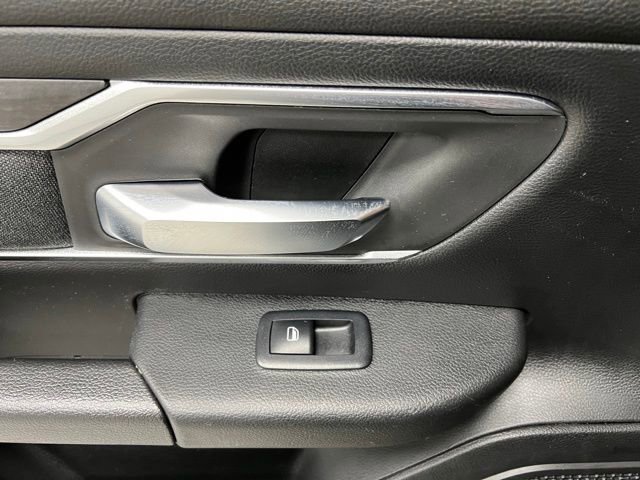 Used 2019 RAM 1500 Big Horn AWD/4WD image 39