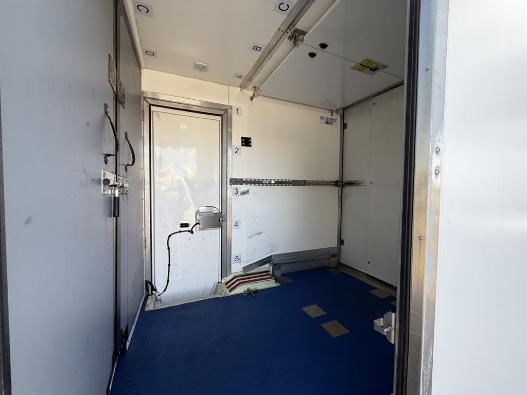Used 2023 Ford E-350 and Econoline 350 Super Duty w/ Power Windows & Locks Group RWD image 9